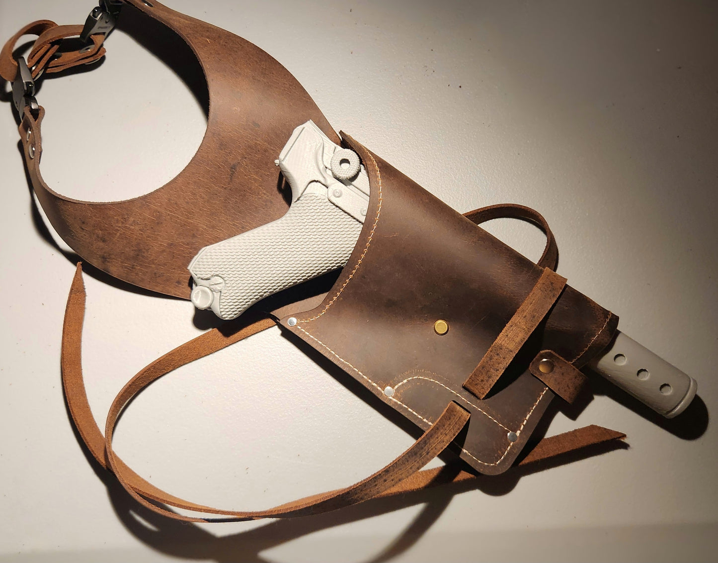Scoundrel's Holster (LEFT HAND DRAW) Multi-Blaster Compatible