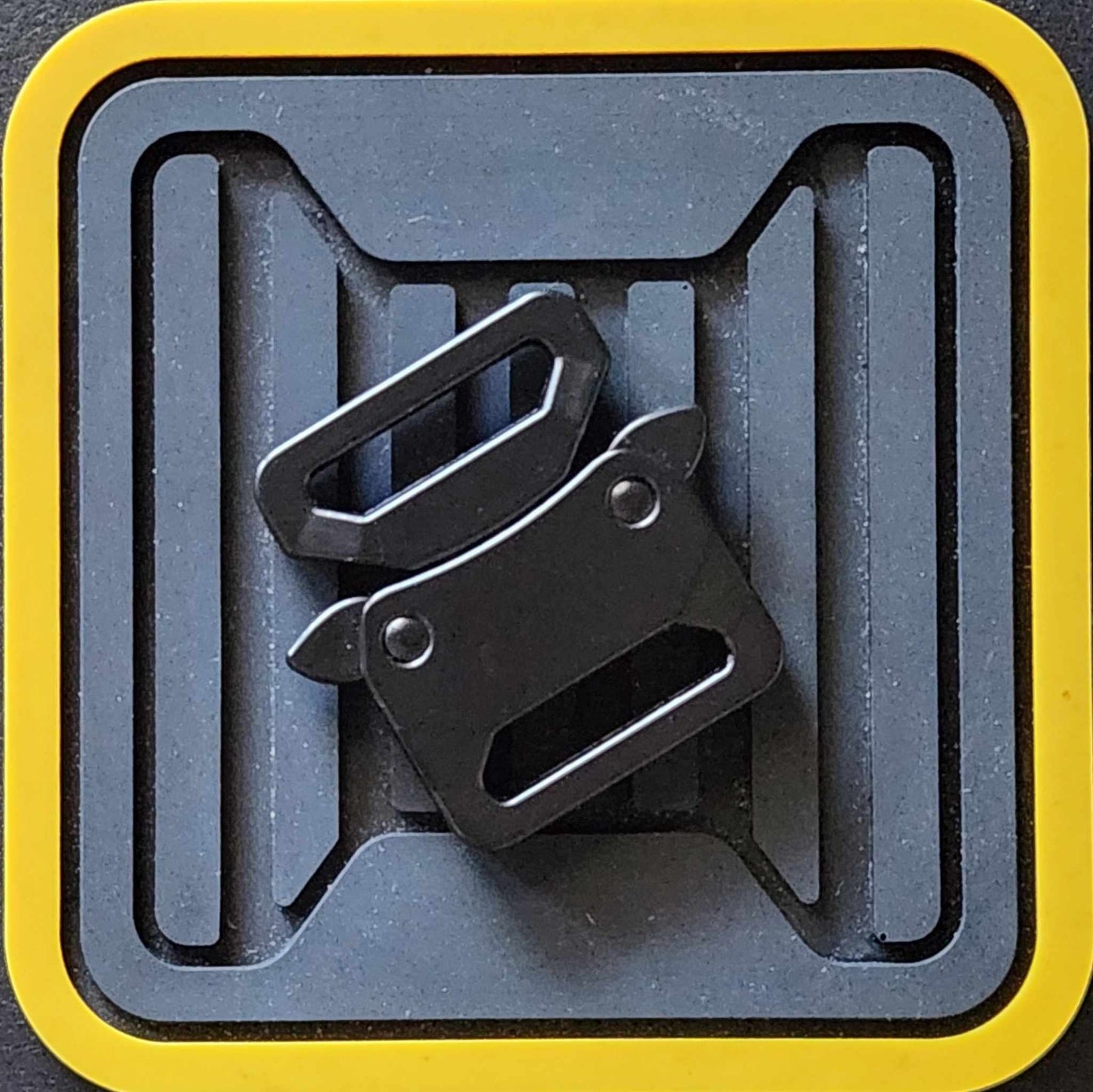 Scoundrel's Holster (LEFT HAND DRAW) Multi-Blaster Compatible